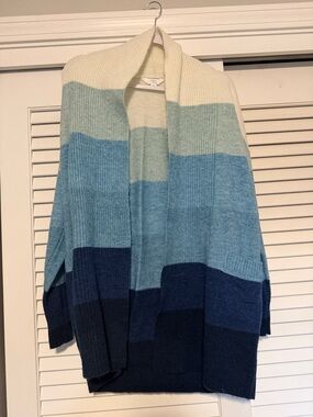 Time and Tru Cream and Blue Ombre Ribbed Open Cardigan